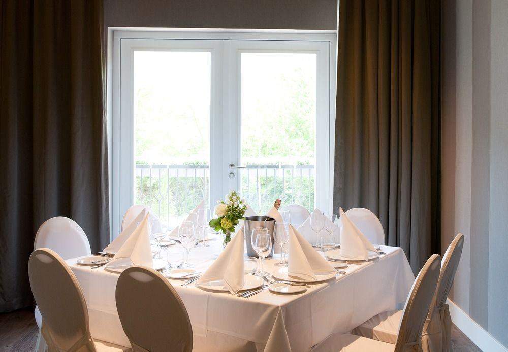 Fletcher Hotel-Restaurant Duinzicht Ouddorp Exterior photo